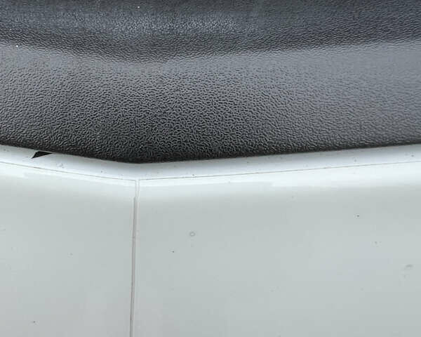 Опель Виваро 2013 в Киеве на Automoto.ua Белый Опель Виваро, объемом двигателя 2 л и пробегом 96 тыс. км за 13999 $, фото 17 на Automoto.ua