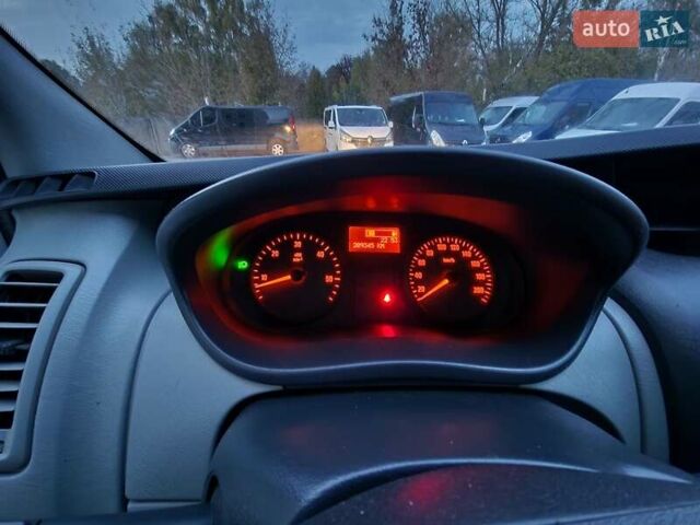 Опель Виваро 2013 в Дубно на Automoto.ua Белый Опель Виваро, объемом двигателя 2 л и пробегом 209 тыс. км за 13900 $, фото 19 на Automoto.ua