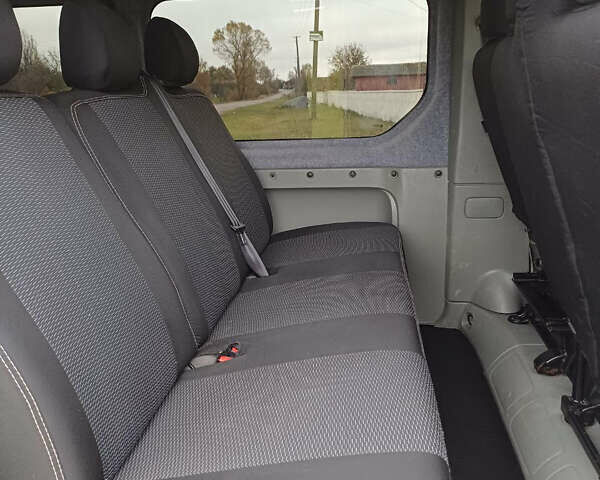 Опель Виваро 2013 в Ровно на Automoto.ua Белый Опель Виваро, объемом двигателя 2 л и пробегом 251 тыс. км за 14500 $, фото 9 на Automoto.ua