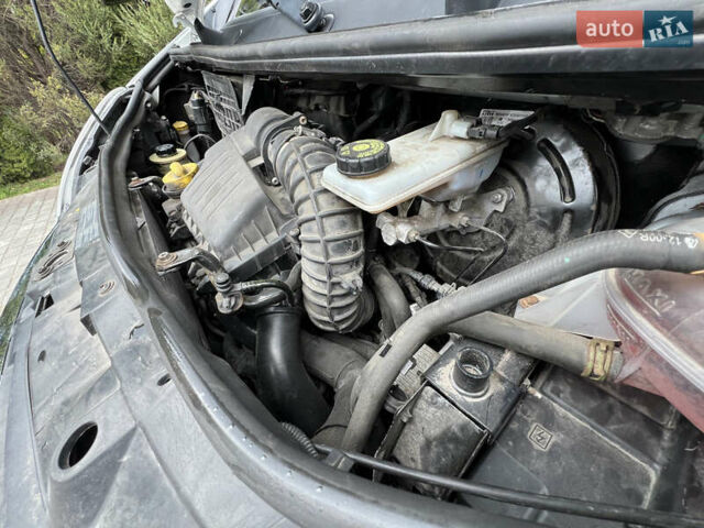 Белый Опель Виваро, объемом двигателя 2 л и пробегом 244 тыс. км за 13000 $, фото 51 на Automoto.ua