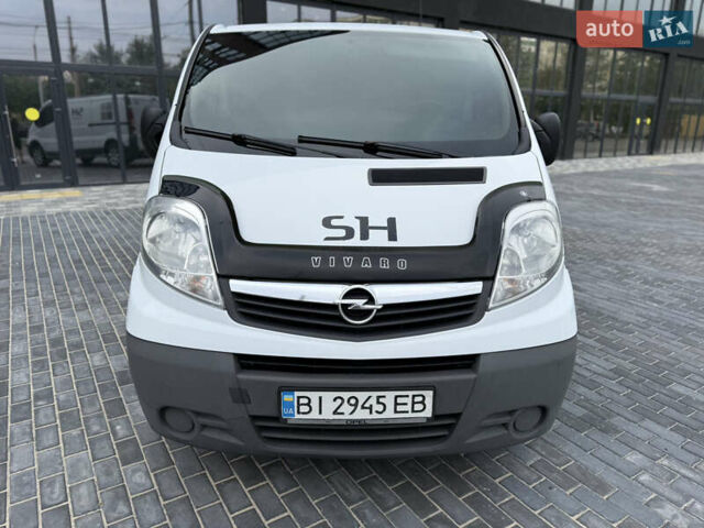 Белый Опель Виваро, объемом двигателя 2 л и пробегом 322 тыс. км за 11700 $, фото 18 на Automoto.ua