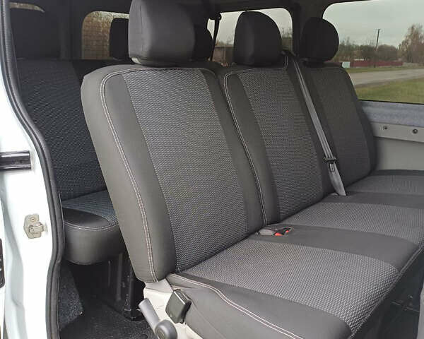 Опель Виваро 2013 в Ровно на Automoto.ua Белый Опель Виваро, объемом двигателя 2 л и пробегом 251 тыс. км за 14500 $, фото 10 на Automoto.ua