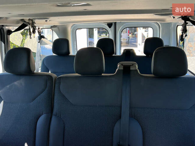 Белый Опель Виваро, объемом двигателя 2 л и пробегом 225 тыс. км за 13999 $, фото 20 на Automoto.ua