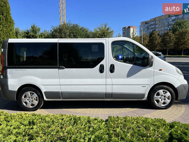 Белый Опель Виваро, объемом двигателя 2 л и пробегом 225 тыс. км за 13999 $, фото 7 на Automoto.ua