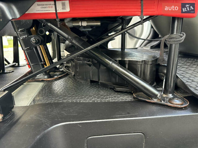 Білий Опель Віваро, об'ємом двигуна 2 л та пробігом 261 тис. км за 14700 $, фото 49 на Automoto.ua