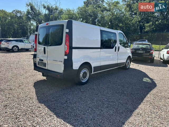 Белый Опель Виваро, объемом двигателя 2 л и пробегом 210 тыс. км за 14599 $, фото 8 на Automoto.ua