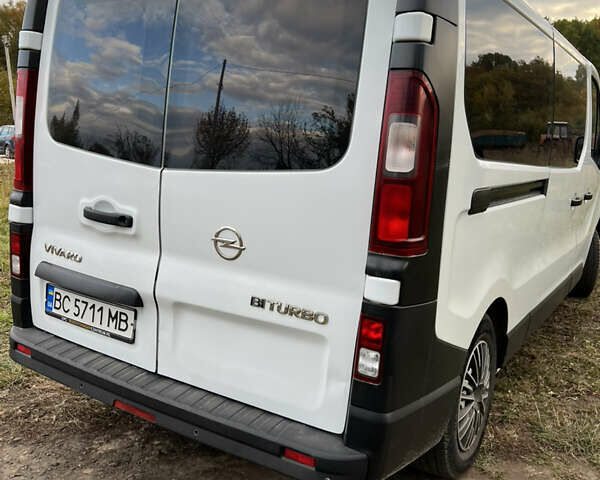 Опель Віваро 2014 у Львові на Automoto.ua Білий Опель Віваро, об'ємом двигуна 1.6 л та пробігом 280 тис. км за 344 $, фото 9 на Automoto.ua