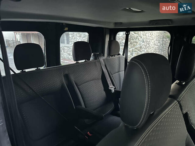 Белый Опель Виваро, объемом двигателя 1.6 л и пробегом 215 тыс. км за 17450 $, фото 18 на Automoto.ua