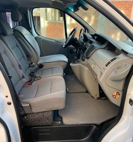 Білий Опель Віваро, об'ємом двигуна 2 л та пробігом 268 тис. км за 15400 $, фото 38 на Automoto.ua