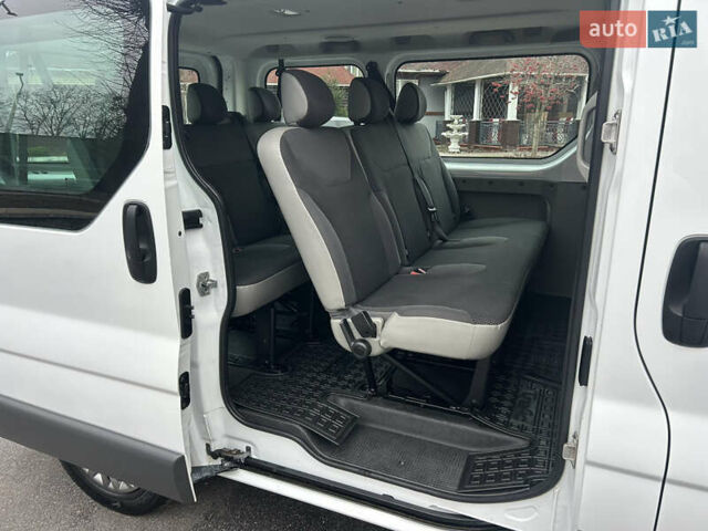 Белый Опель Виваро, объемом двигателя 2 л и пробегом 198 тыс. км за 15399 $, фото 54 на Automoto.ua