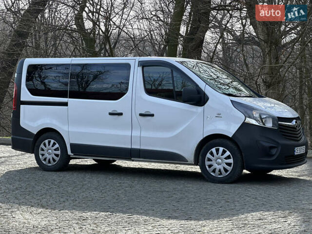 Білий Опель Віваро, об'ємом двигуна 1.6 л та пробігом 300 тис. км за 12400 $, фото 1 на Automoto.ua
