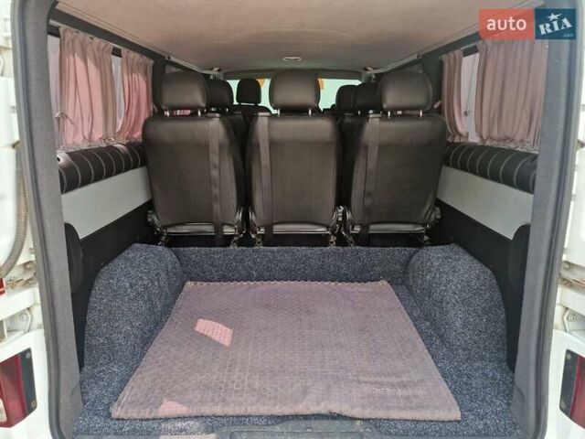 Белый Опель Виваро, объемом двигателя 1.6 л и пробегом 192 тыс. км за 14990 $, фото 62 на Automoto.ua