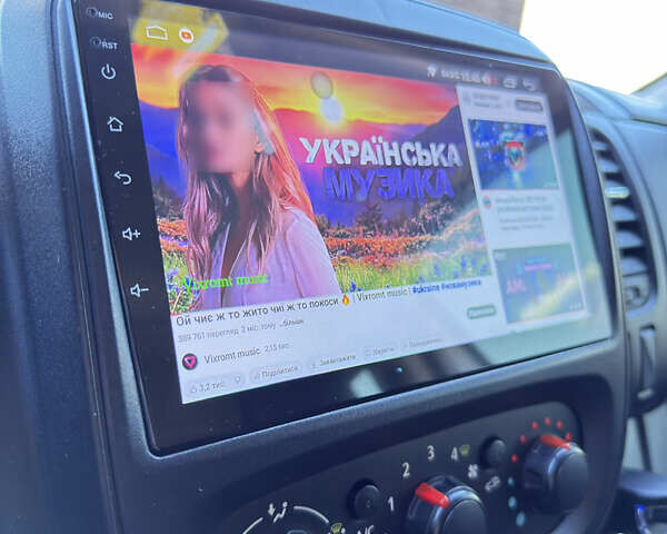 Білий Опель Віваро, об'ємом двигуна 1.6 л та пробігом 243 тис. км за 16200 $, фото 21 на Automoto.ua