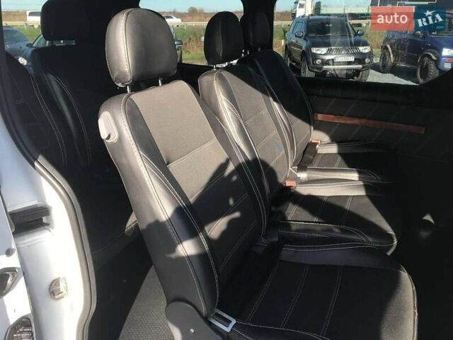 Белый Опель Виваро, объемом двигателя 1.6 л и пробегом 196 тыс. км за 14990 $, фото 14 на Automoto.ua