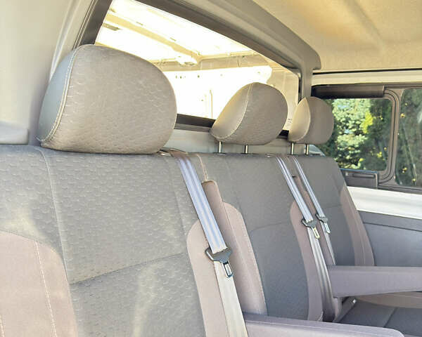 Білий Опель Віваро, об'ємом двигуна 1.6 л та пробігом 243 тис. км за 16200 $, фото 29 на Automoto.ua