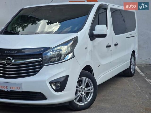 Белый Опель Виваро, объемом двигателя 1.6 л и пробегом 192 тыс. км за 14990 $, фото 14 на Automoto.ua