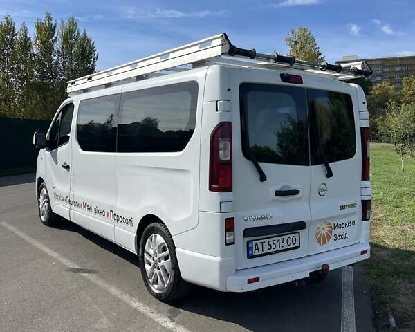 Білий Опель Віваро, об'ємом двигуна 1.6 л та пробігом 361 тис. км за 17500 $, фото 3 на Automoto.ua
