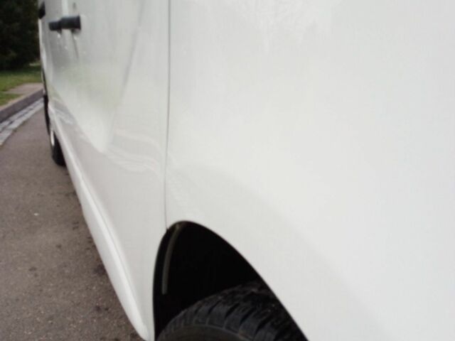 Білий Опель Віваро, об'ємом двигуна 1.6 л та пробігом 282 тис. км за 370 $, фото 5 на Automoto.ua