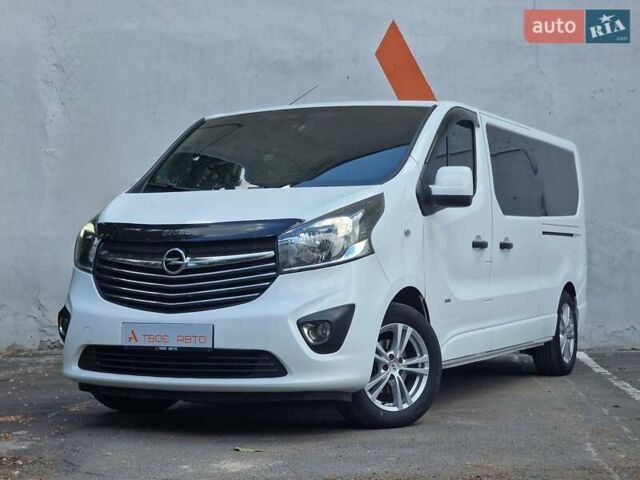 Белый Опель Виваро, объемом двигателя 1.6 л и пробегом 192 тыс. км за 14990 $, фото 13 на Automoto.ua