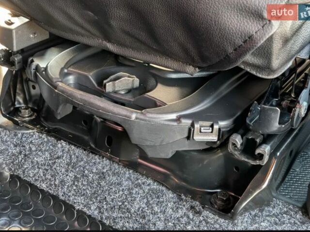 Білий Опель Віваро, об'ємом двигуна 1.6 л та пробігом 258 тис. км за 15200 $, фото 49 на Automoto.ua