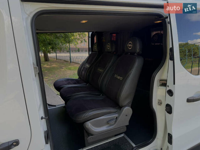 Белый Опель Виваро, объемом двигателя 1.6 л и пробегом 184 тыс. км за 13200 $, фото 8 на Automoto.ua