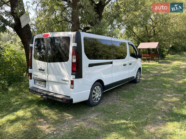 Белый Опель Виваро, объемом двигателя 1.6 л и пробегом 260 тыс. км за 12900 $, фото 3 на Automoto.ua
