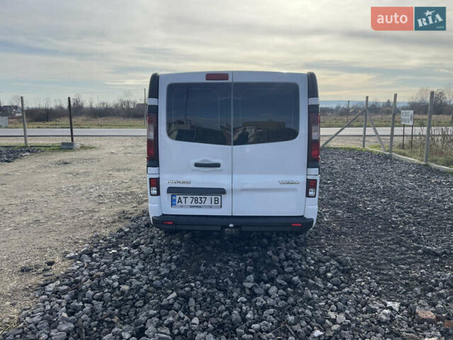 Белый Опель Виваро, объемом двигателя 1.6 л и пробегом 266 тыс. км за 12999 $, фото 6 на Automoto.ua