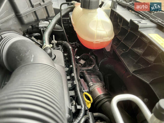 Білий Опель Віваро, об'ємом двигуна 1.6 л та пробігом 182 тис. км за 16499 $, фото 50 на Automoto.ua