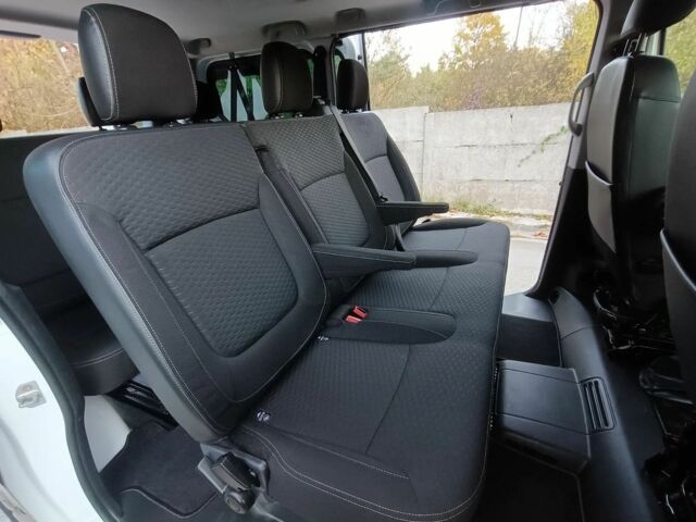 Білий Опель Віваро, об'ємом двигуна 1.6 л та пробігом 136 тис. км за 9700 $, фото 17 на Automoto.ua