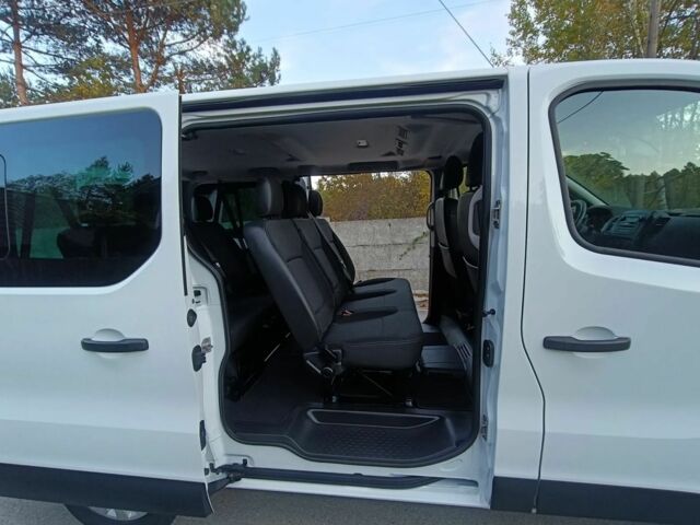 Білий Опель Віваро, об'ємом двигуна 1.6 л та пробігом 136 тис. км за 9700 $, фото 14 на Automoto.ua