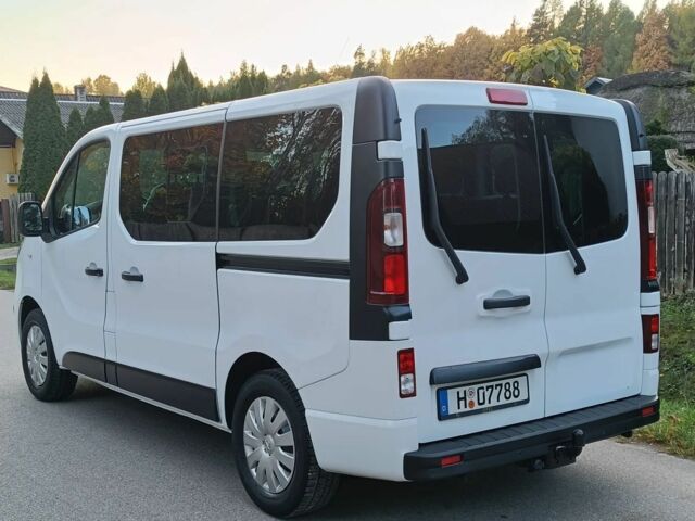 Білий Опель Віваро, об'ємом двигуна 1.6 л та пробігом 136 тис. км за 9700 $, фото 4 на Automoto.ua