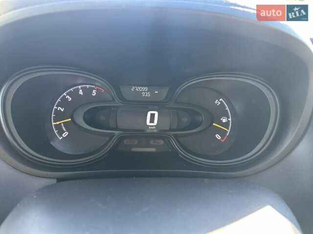 Белый Опель Виваро, объемом двигателя 1.6 л и пробегом 272 тыс. км за 12999 $, фото 40 на Automoto.ua