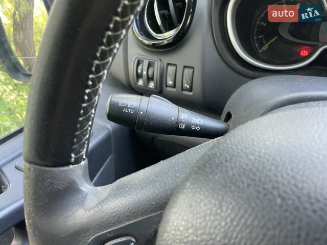 Белый Опель Виваро, объемом двигателя 1.6 л и пробегом 260 тыс. км за 12900 $, фото 19 на Automoto.ua