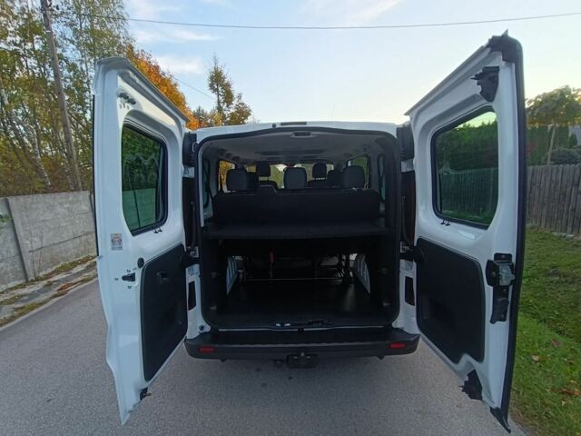 Білий Опель Віваро, об'ємом двигуна 1.6 л та пробігом 136 тис. км за 9700 $, фото 10 на Automoto.ua