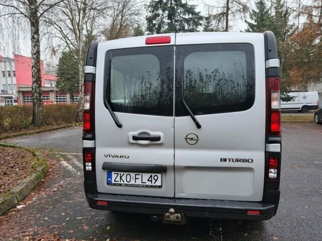 Білий Опель Віваро, об'ємом двигуна 1.6 л та пробігом 165 тис. км за 10900 $, фото 5 на Automoto.ua