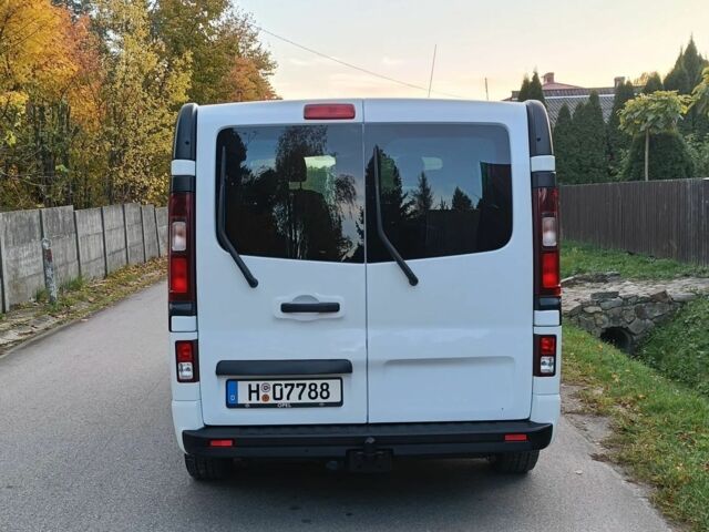 Білий Опель Віваро, об'ємом двигуна 1.6 л та пробігом 136 тис. км за 9700 $, фото 6 на Automoto.ua