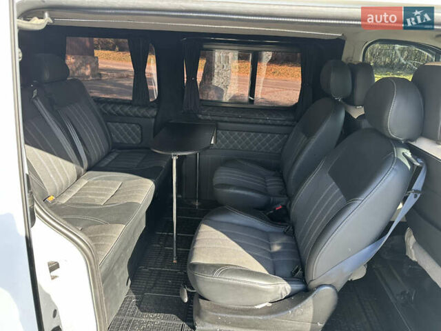 Белый Опель Виваро, объемом двигателя 1.6 л и пробегом 272 тыс. км за 12999 $, фото 19 на Automoto.ua