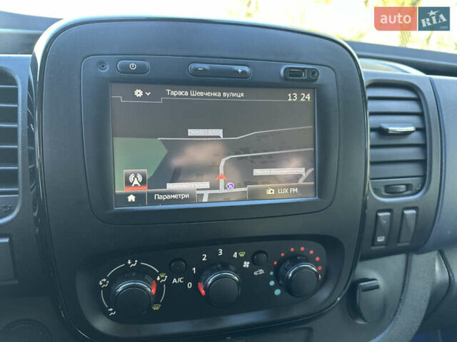 Белый Опель Виваро, объемом двигателя 1.6 л и пробегом 272 тыс. км за 12999 $, фото 39 на Automoto.ua