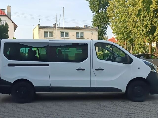 Білий Опель Віваро, об'ємом двигуна 1.6 л та пробігом 247 тис. км за 12850 $, фото 5 на Automoto.ua