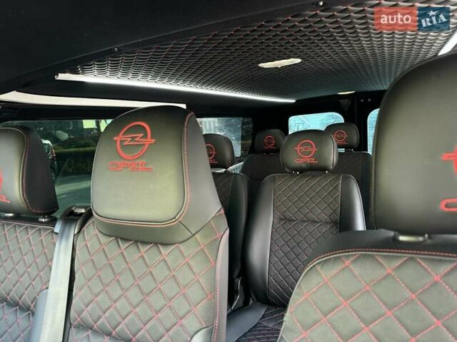 Белый Опель Виваро, объемом двигателя 1.6 л и пробегом 195 тыс. км за 18200 $, фото 22 на Automoto.ua
