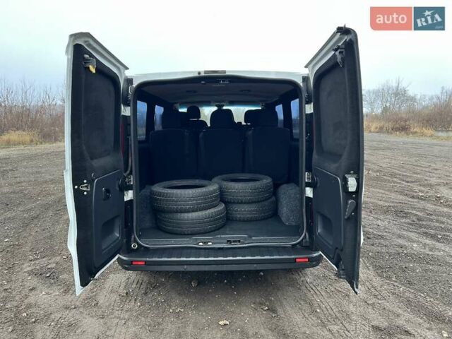 Білий Опель Віваро, об'ємом двигуна 1.6 л та пробігом 211 тис. км за 15800 $, фото 8 на Automoto.ua