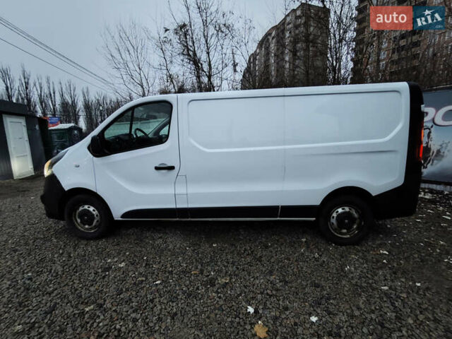 Білий Опель Віваро, об'ємом двигуна 1.6 л та пробігом 248 тис. км за 12000 $, фото 4 на Automoto.ua