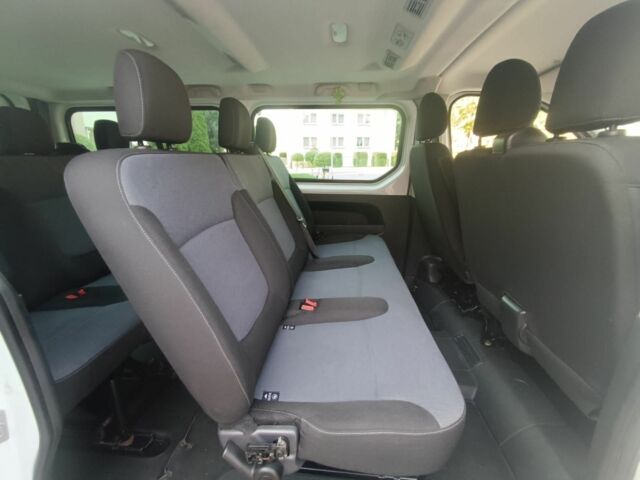 Білий Опель Віваро, об'ємом двигуна 1.6 л та пробігом 247 тис. км за 12850 $, фото 20 на Automoto.ua