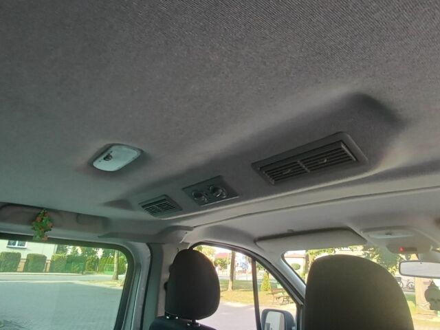 Білий Опель Віваро, об'ємом двигуна 1.6 л та пробігом 247 тис. км за 12850 $, фото 9 на Automoto.ua