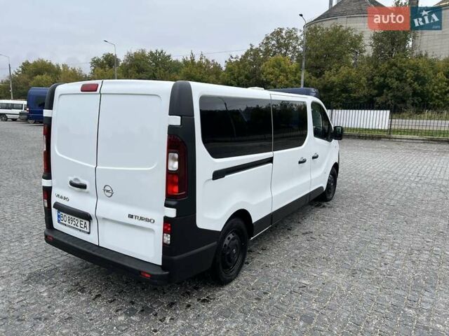 Білий Опель Віваро, об'ємом двигуна 1.6 л та пробігом 209 тис. км за 17500 $, фото 2 на Automoto.ua