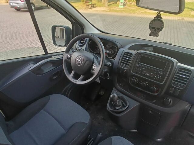 Білий Опель Віваро, об'ємом двигуна 1.6 л та пробігом 247 тис. км за 12850 $, фото 17 на Automoto.ua