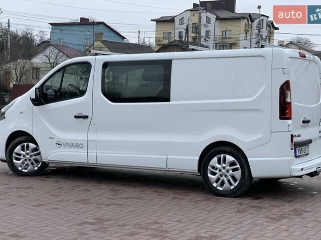 Белый Опель Виваро, объемом двигателя 1.6 л и пробегом 189 тыс. км за 17950 $, фото 9 на Automoto.ua