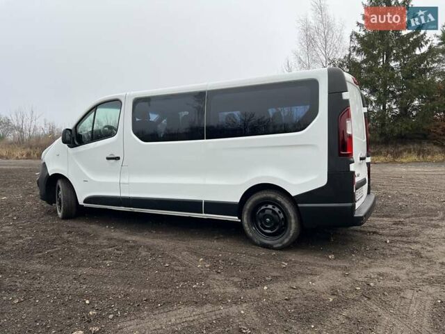 Білий Опель Віваро, об'ємом двигуна 1.6 л та пробігом 211 тис. км за 15800 $, фото 6 на Automoto.ua