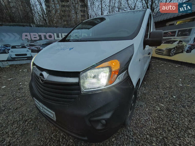 Білий Опель Віваро, об'ємом двигуна 1.6 л та пробігом 248 тис. км за 12000 $, фото 2 на Automoto.ua