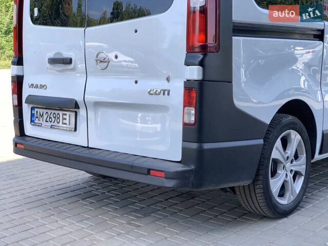 Белый Опель Виваро, объемом двигателя 1.6 л и пробегом 183 тыс. км за 14555 $, фото 20 на Automoto.ua